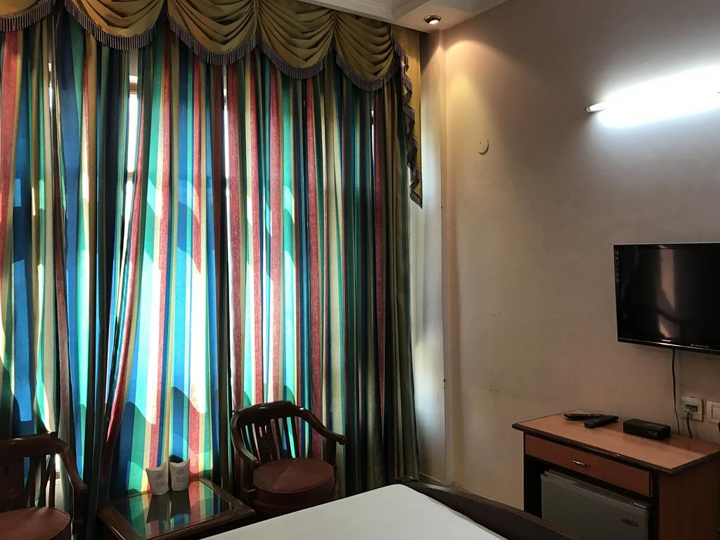 Hotel D R International Ambala Exterior photo